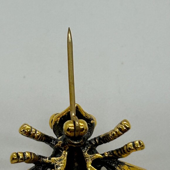 Joan Rivers Signed Bee Brooch Jewel Tone Rhinestone Vintage Gold Tone Insect Pin - Picture 9 of 11